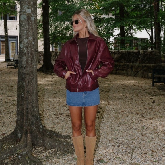 These Three Boutique Marleigh Faux Leather Jacket Cherry Small SOLD OUT - Picture 3 of 13
